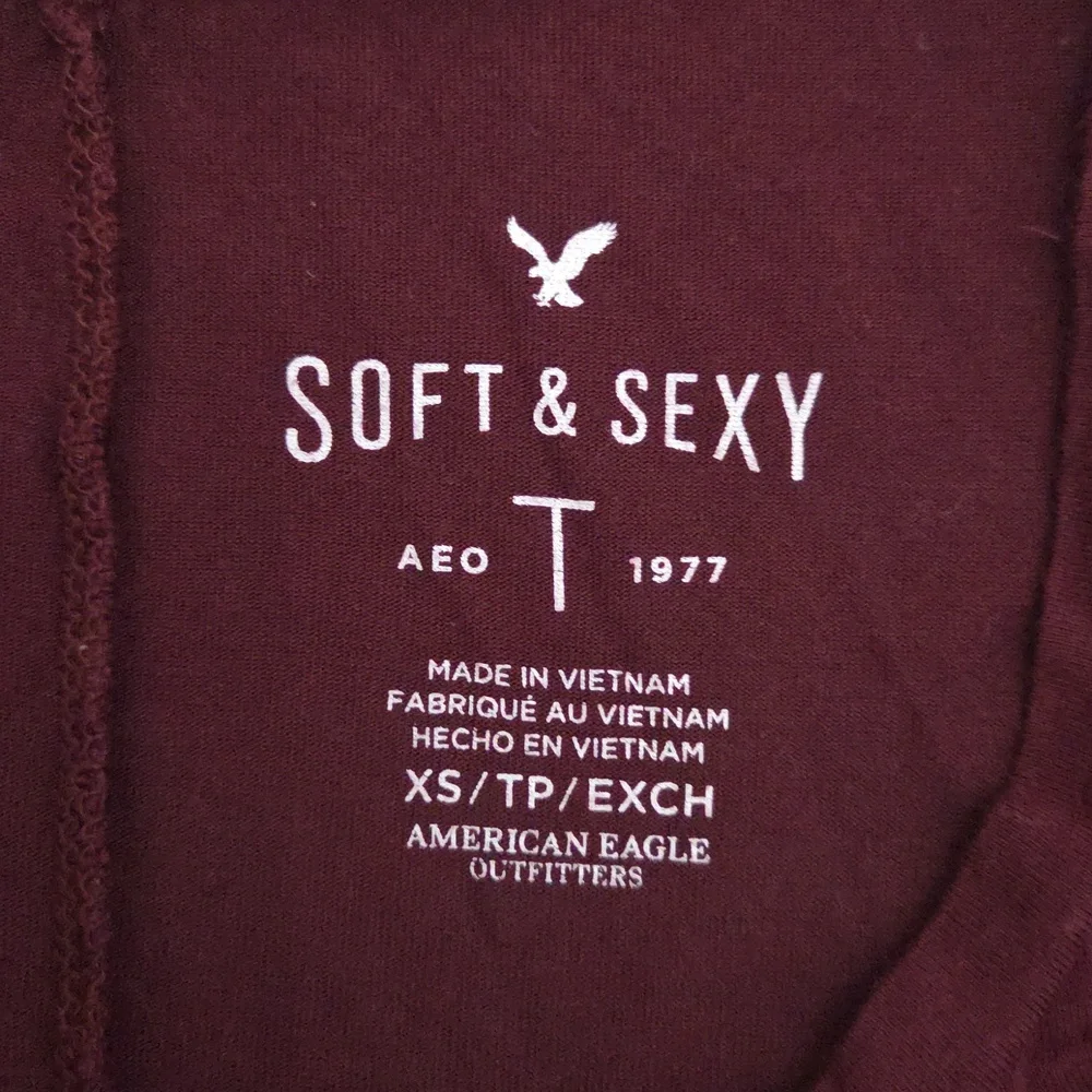 American Eagle Outfitters Soft & Sexy Tee Size Xs - Picture 3 of 3